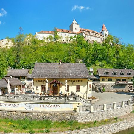 Křivoklát Resort U Jelena מראה חיצוני תמונה
