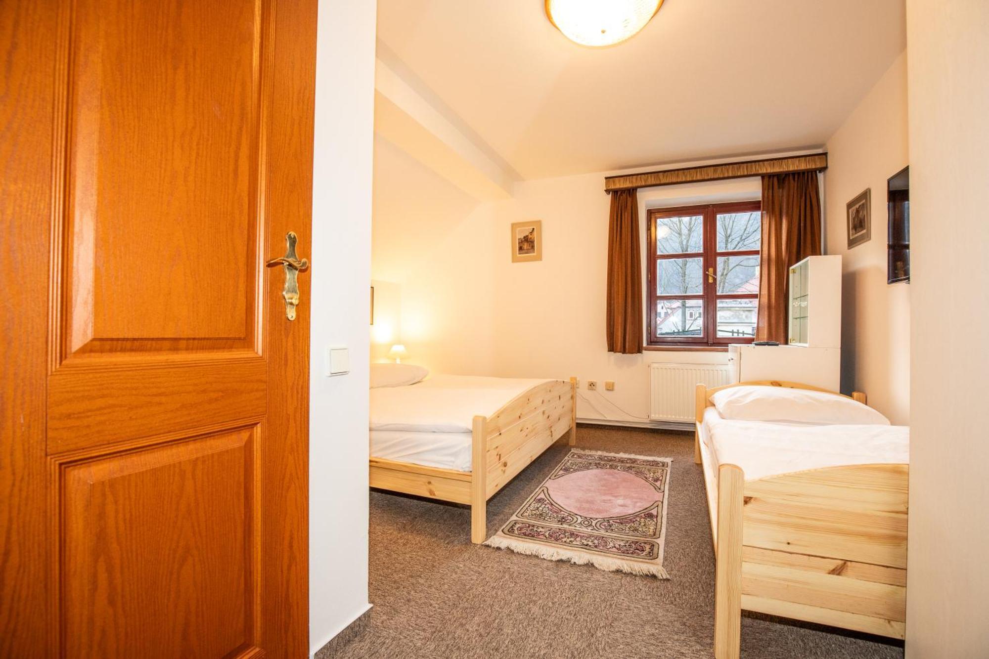 Křivoklát Resort U Jelena חדר תמונה