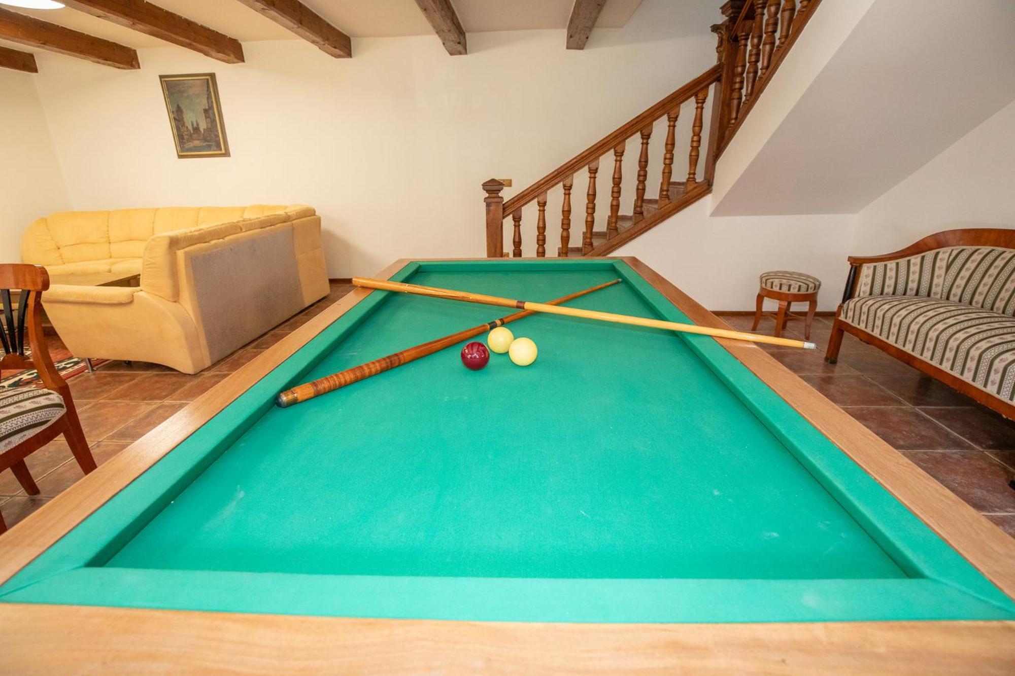 Křivoklát Resort U Jelena מראה חיצוני תמונה